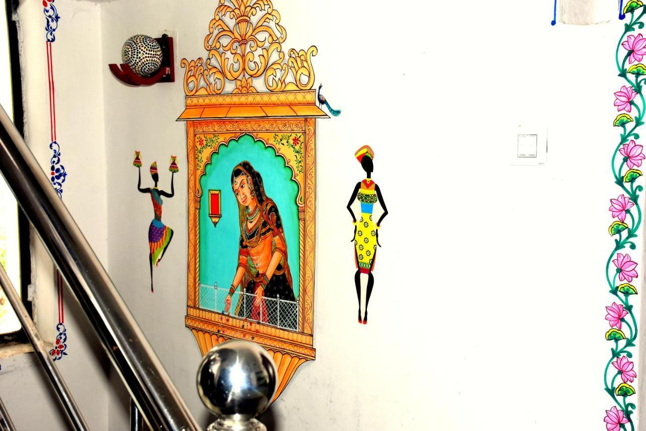 The New Lake Front Bed and Breakfast Udaipur Eksteriør billede