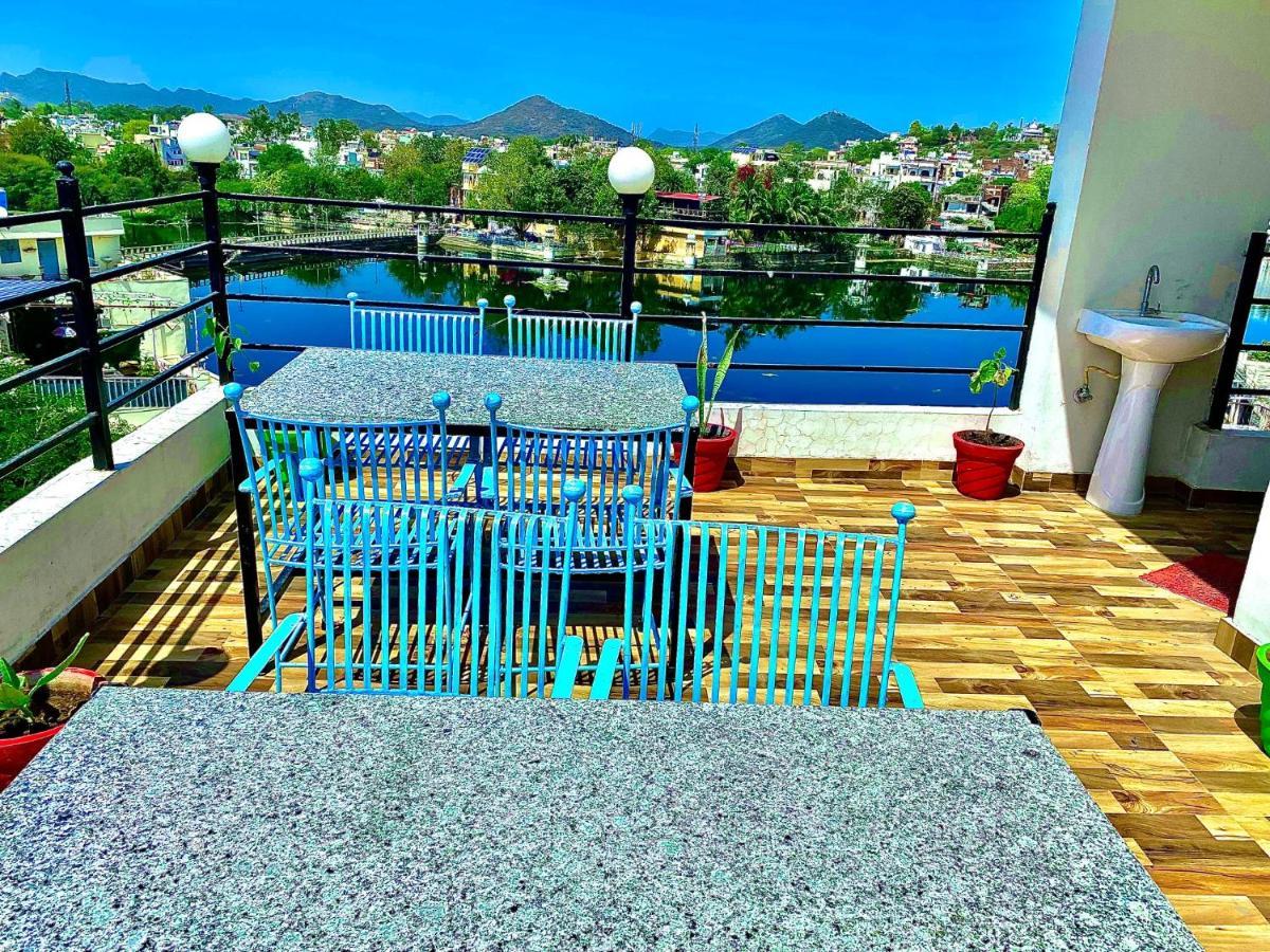The New Lake Front Bed and Breakfast Udaipur Eksteriør billede