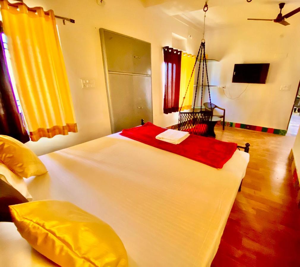 The New Lake Front Bed and Breakfast Udaipur Eksteriør billede